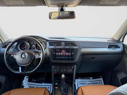 Used 2019 Volkswagen Tiguan SE w/ Panoramic Sunroof Package AWD/4WD image 22