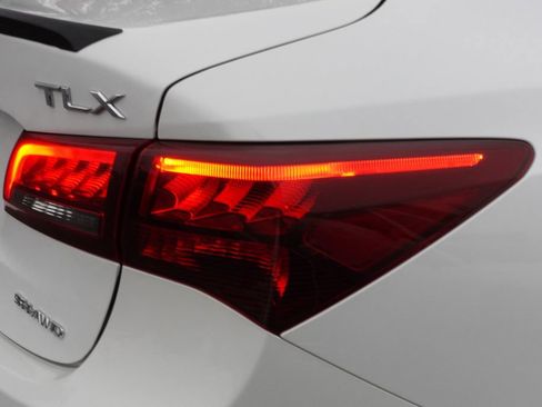 Used 2019 Acura TLX V6 w/ Technology & A-SPEC Pkg image 9