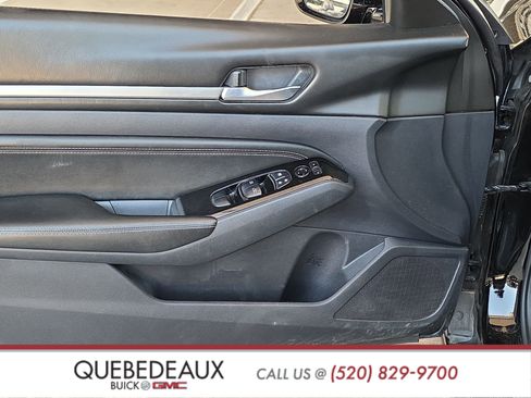 Used 2020 Nissan Altima 2.5 SL FWD image 9