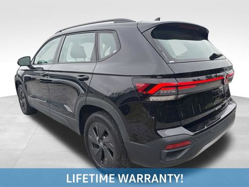 Used 2025 Volkswagen Taos S FWD image 4