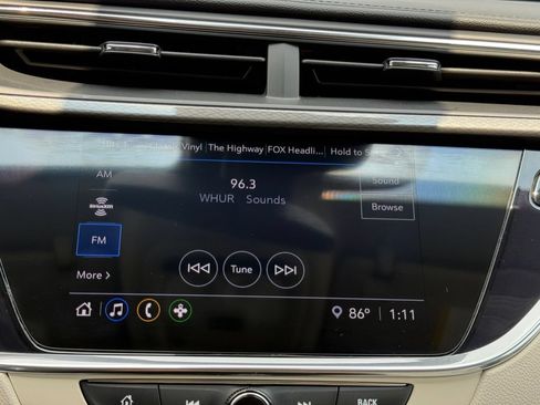 Used 2023 Buick Encore GX Preferred w/ Cold Weather Comfort Package FWD image 14