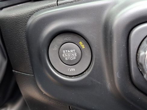 Certified 2022 Jeep Wrangler Unlimited Sport w/ Sun And Sound Package image 21