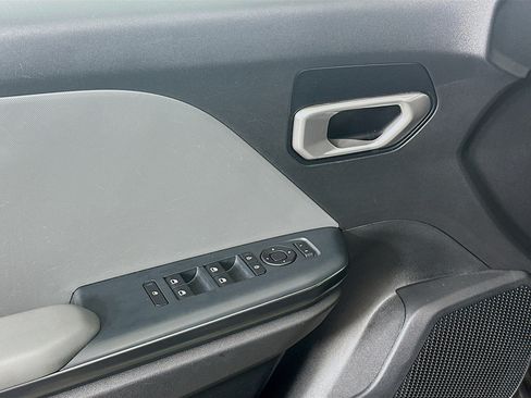 Used 2025 Kia K4 FWD image 15