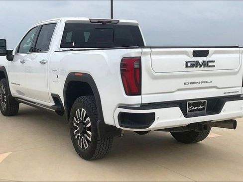Used 2024 GMC Sierra 2500 Denali Ultimate image 15