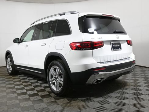 Used 2023 Mercedes-Benz GLB 250 4MATIC image 5