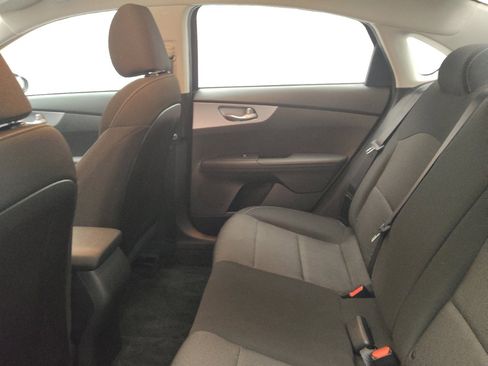 Used 2023 Kia Forte LXS image 18