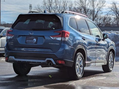Used 2023 Subaru Forester Touring image 11