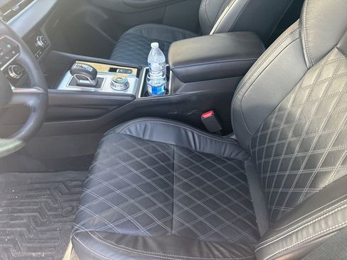 Used 2022 Mitsubishi Outlander SEL FWD image 4
