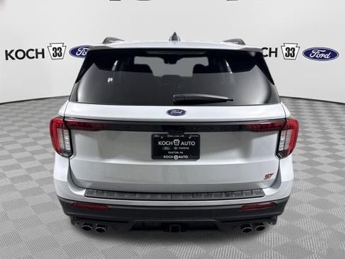 New 2026 Ford Explorer ST image 7