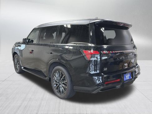 Used 2025 INFINITI QX80 Autograph AWD/4WD image 3