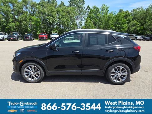 Certified 2023 Buick Encore GX Select w/ Experience Buick Package FWD image 5