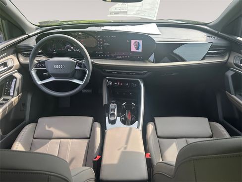 New 2025 Audi Q5 Premium Plus image 10