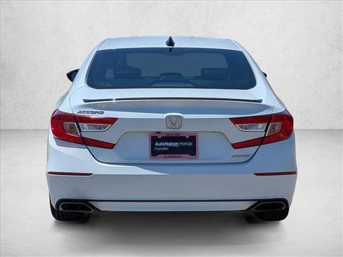 Used 2021 Honda Accord Sport image 7