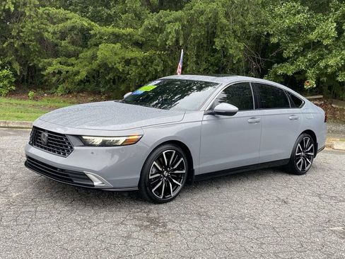 Certified 2025 Honda Accord Touring image 1