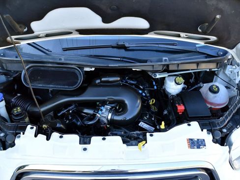 Used 2017 Ford Transit 350 XLT image 33