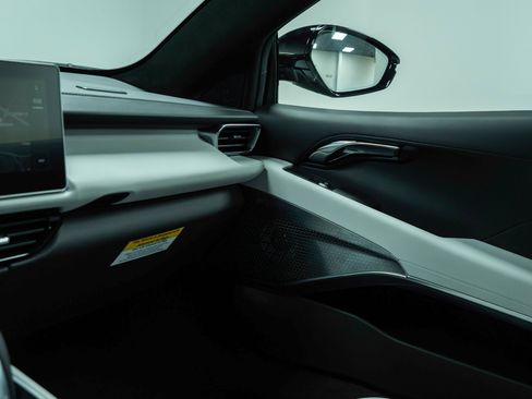 New 2026 Lotus Emira SE image 28