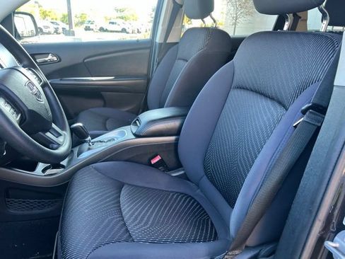 Used 2013 Dodge Journey SXT FWD image 17