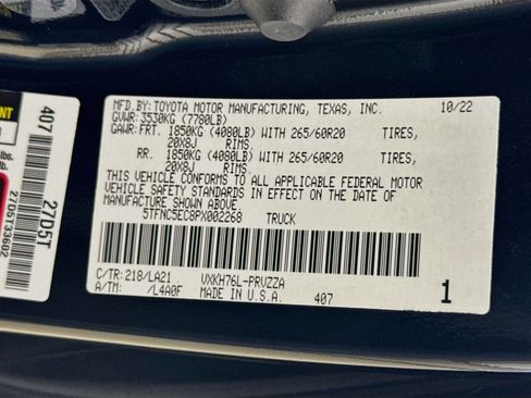 Used 2023 Toyota Tundra Platinum w/ Advanced Package AWD/4WD image 28