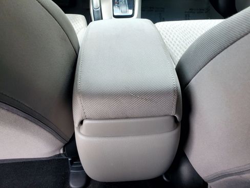 Used 2014 Honda Civic LX image 33