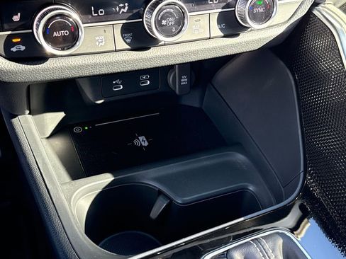 Certified 2025 Acura ADX A-Spec image 28