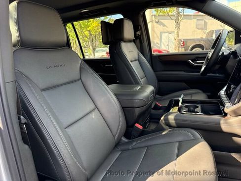 Used 2026 GMC Yukon XL Denali w/ Denali Reserve Package AWD/4WD image 20