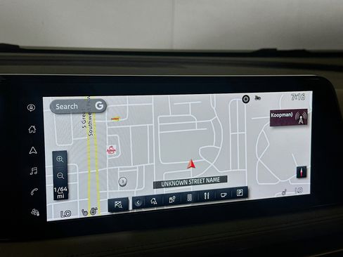 Used 2023 Nissan Ariya FWD image 21