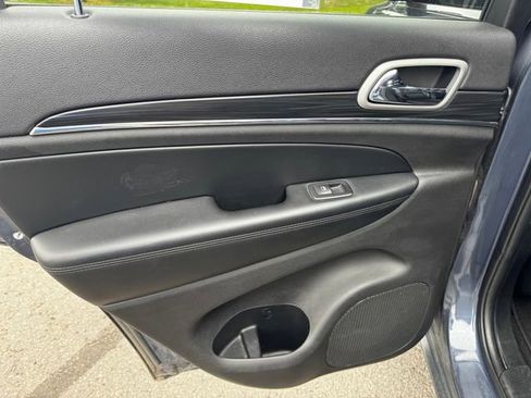 Certified 2020 Jeep Grand Cherokee Limited AWD/4WD image 18