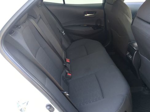 Used 2025 Toyota Corolla SE image 20