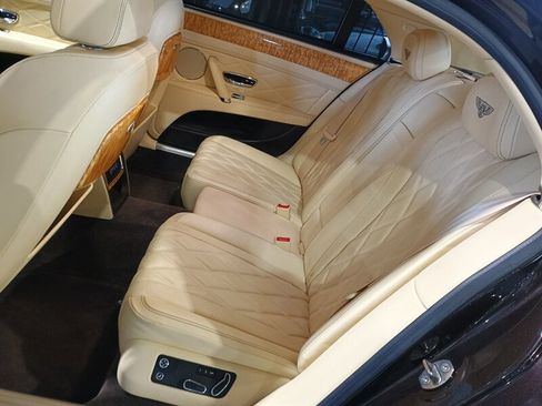 Used 2016 Bentley Flying Spur V8 AWD/4WD image 30