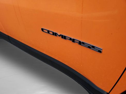 New 2026 Jeep Compass Limited w/ Sun, Sound & Navigation Group AWD/4WD image 28