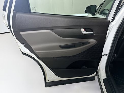Used 2019 Hyundai Santa Fe SE FWD image 25