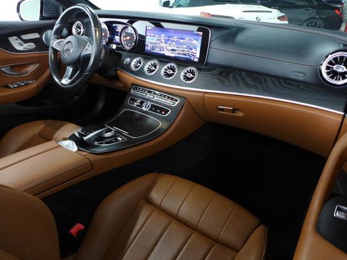 Used 2018 Mercedes-Benz E 400 4MATIC Cabriolet image 19