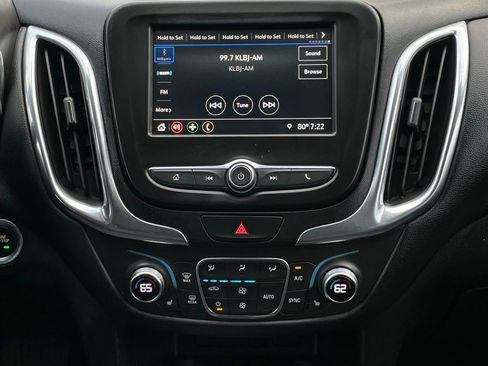 Used 2019 Chevrolet Equinox LT FWD image 17