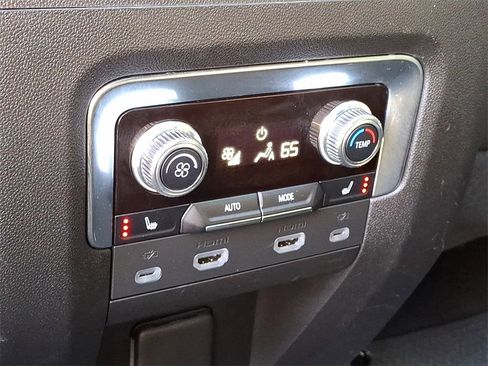 Certified 2023 GMC Yukon Denali w/ Denali Reserve Package image 12