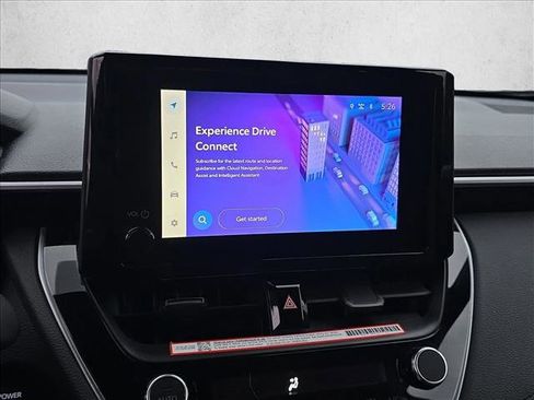 Used 2024 Toyota Corolla Cross SE image 9