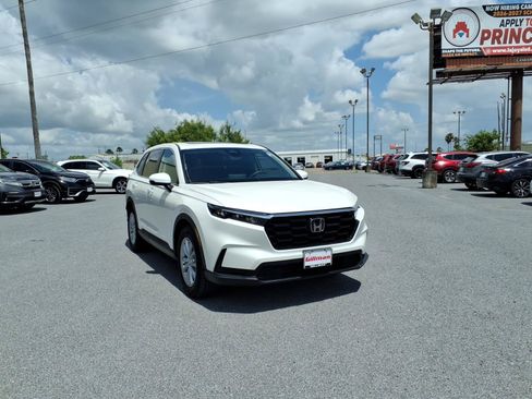 Used 2026 Honda CR-V EX image 2