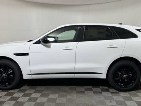 New 2026 Jaguar F-PACE R-Dynamic S AWD/4WD image 8