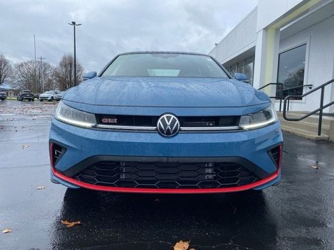 Used 2025 Volkswagen Jetta GLI Autobahn image 8