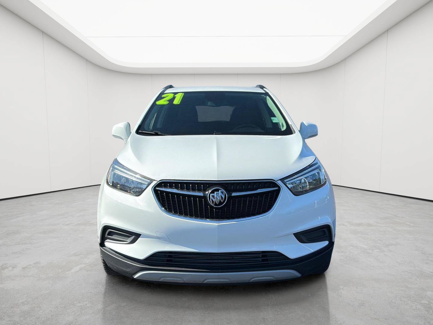 Used 2021 Buick Encore Preferred AWD/4WD image 29