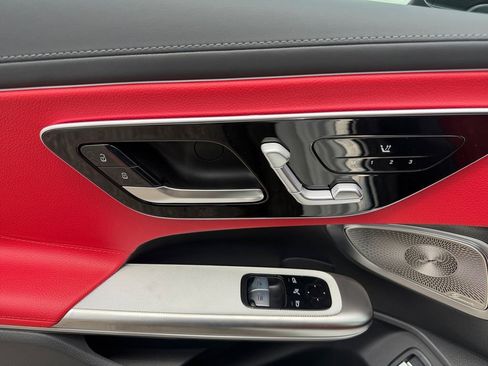 New 2026 Mercedes-Benz CLE 300 4MATIC Coupe image 16
