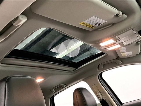 Used 2022 MAZDA CX-5 Carbon Edition image 17