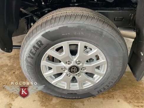 New 2026 Toyota Tacoma SR5 image 7