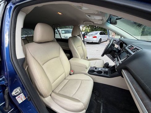 Used 2015 Subaru Outback 2.5i Limited AWD/4WD image 15