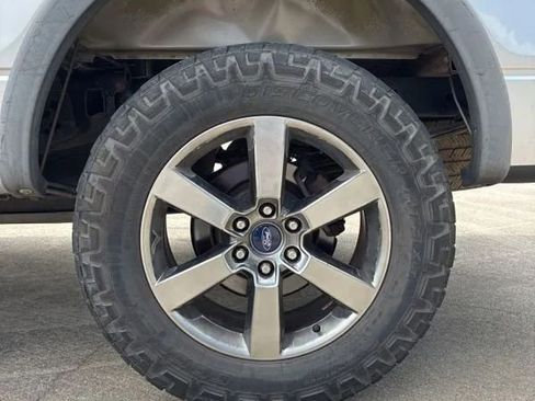 Used 2014 Ford F150 FX4 w/ Equipment Group 402A Luxury image 13