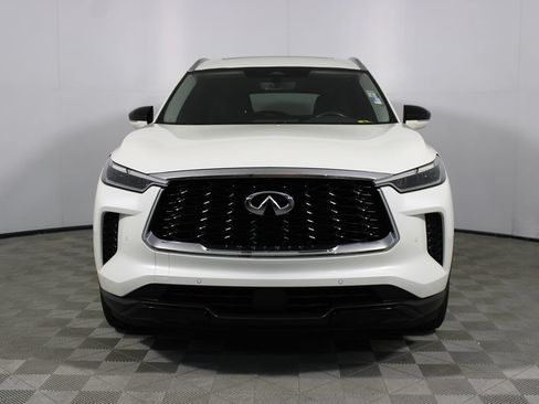 Used 2023 INFINITI QX60 Luxe w/ Cargo Package FWD image 2