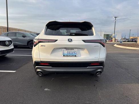 Used 2025 Acura ADX A-Spec image 5