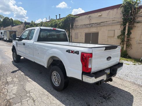 Used 2018 Ford F250 XL w/ Power Equipment Group AWD/4WD image 8