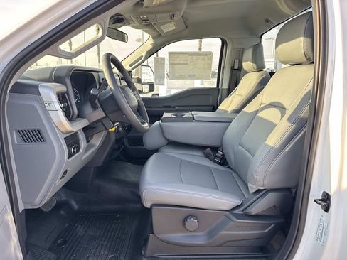 New 2026 Ford F350 XL w/ XL Chrome Package image 13
