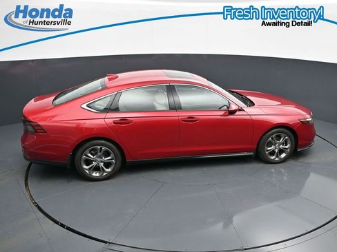 Used 2024 Honda Accord EX image 38