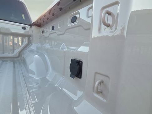 New 2026 GMC Canyon Elevation w/ Convenience Package image 18